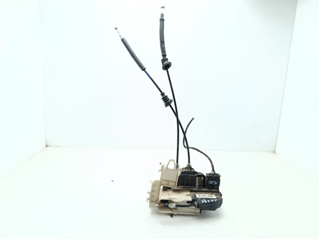 Zamek drzwi przednich prawych 813202L030 HYUNDAI