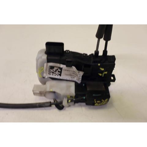 Zamek drzwi przednich prawych Hyundai Ix35 LM