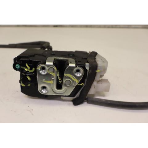 Zamek drzwi przednich prawych Hyundai Ix35 LM