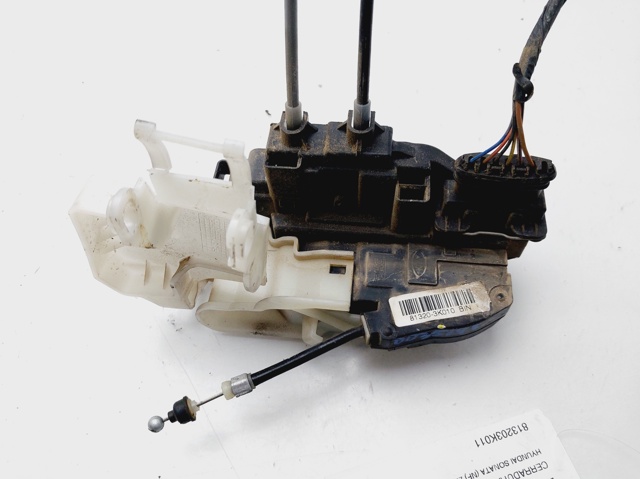 Zamek drzwi przednich prawych 813203K011 HYUNDAI