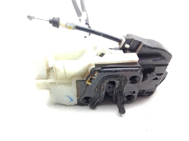 Zamek drzwi przednich prawych 813203K011 HYUNDAI