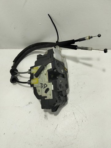 Zamek drzwi przednich prawych 813203K011 HYUNDAI