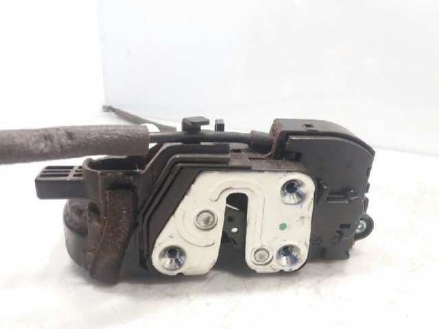 Zamek drzwi przednich prawych 813203U010 HYUNDAI