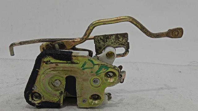 Zamek drzwi przednich prawych 813204A000 HYUNDAI