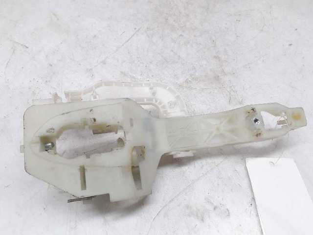 Zamek drzwi przednich prawych 81320A4010 HYUNDAI