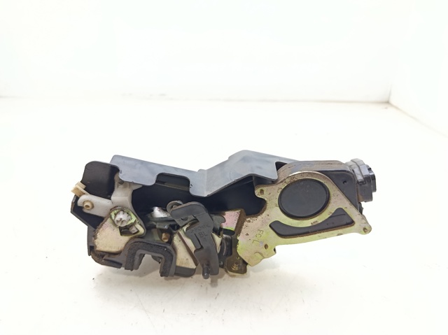 Zamek drzwi tylnych lewych 8141017101 HYUNDAI