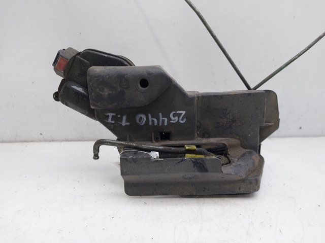Zamek drzwi tylnych lewych 8141017101 HYUNDAI