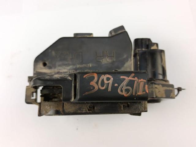Zamek drzwi tylnych lewych 814101C020 HYUNDAI