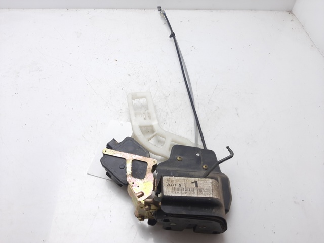 Zamek drzwi tylnych lewych 814101F010 HYUNDAI