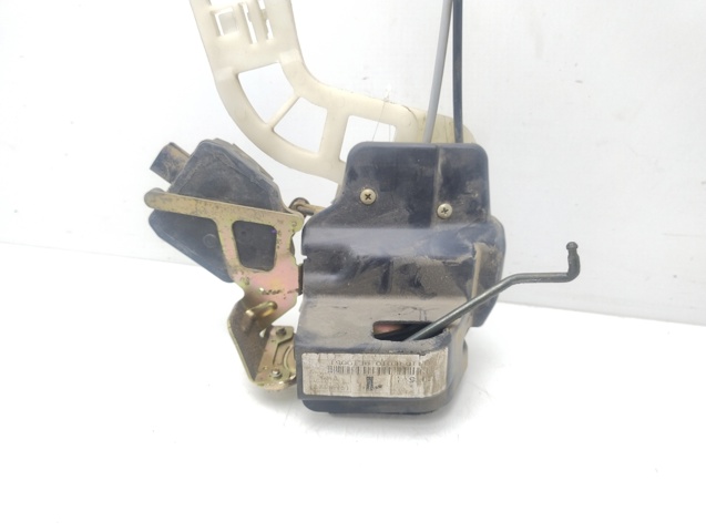 Zamek drzwi tylnych lewych 814101F010 HYUNDAI