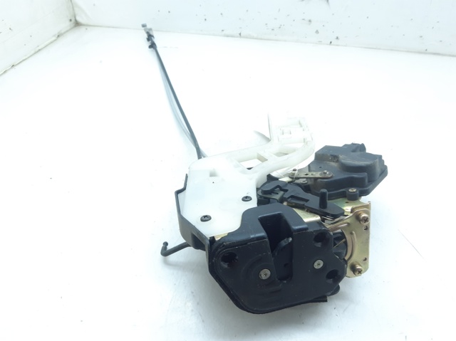 Zamek drzwi tylnych lewych 814101F010 HYUNDAI
