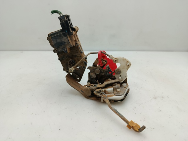 Zamek drzwi tylnych lewych 8141025030 HYUNDAI