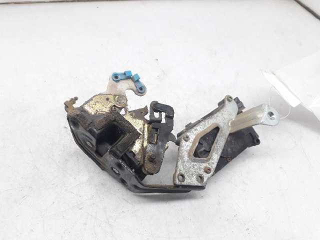 Zamek drzwi tylnych lewych 8141025030 HYUNDAI