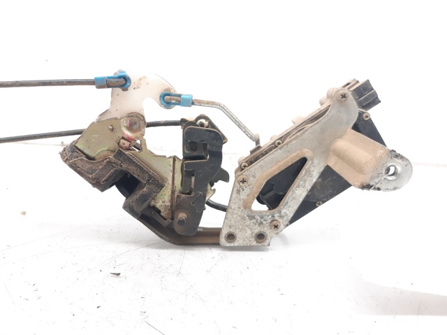 Zamek drzwi tylnych lewych 8141025030 HYUNDAI