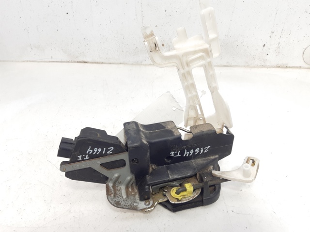 Zamek drzwi tylnych lewych 8141026000 HYUNDAI