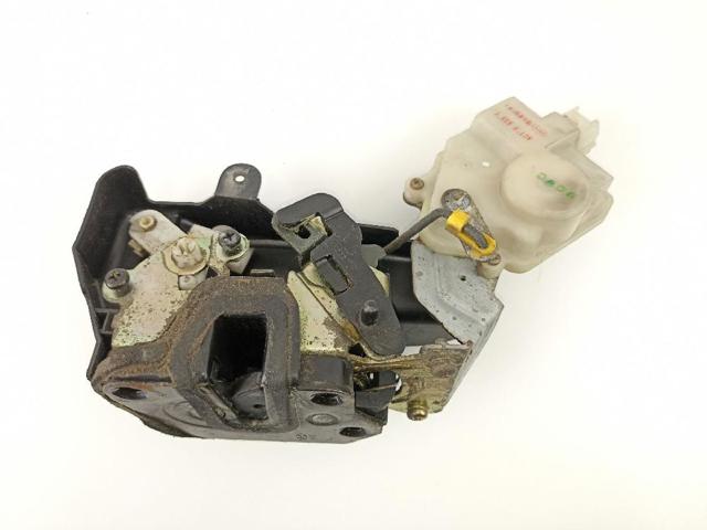 Zamek drzwi tylnych lewych Hyundai Elantra 3 XD