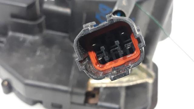 Zamek drzwi tylnych lewych KIA Spectra