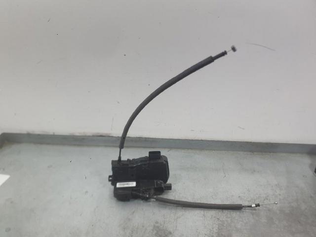 Zamek drzwi tylnych lewych 814103U000 HYUNDAI