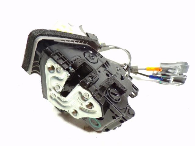 Zamek drzwi tylnych lewych 81410J9000 HYUNDAI