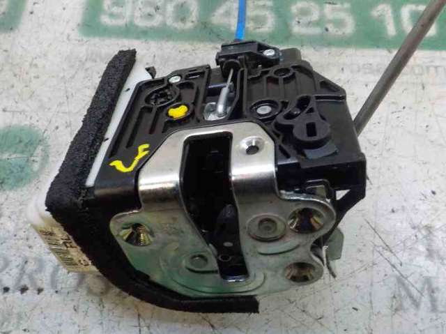 Zamek drzwi tylnych lewych 814111W010 HYUNDAI