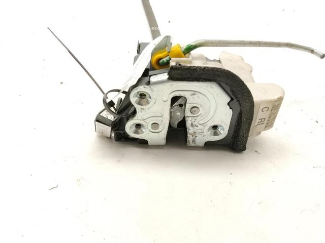Zamek drzwi tylnych lewych 814111W010 HYUNDAI