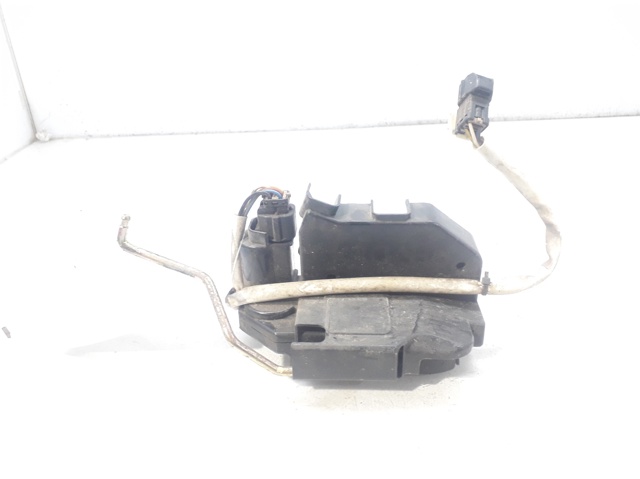 Zamek drzwi tylnych prawych 814201C020 HYUNDAI