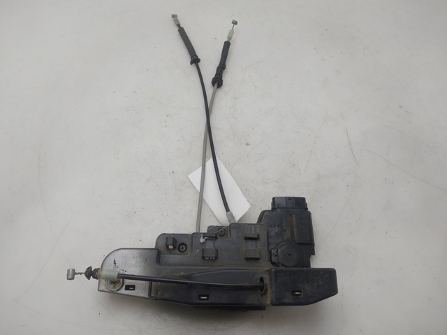Zamek drzwi tylnych prawych 814201D010 HYUNDAI