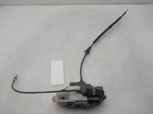 Zamek drzwi tylnych prawych 814201H000 HYUNDAI