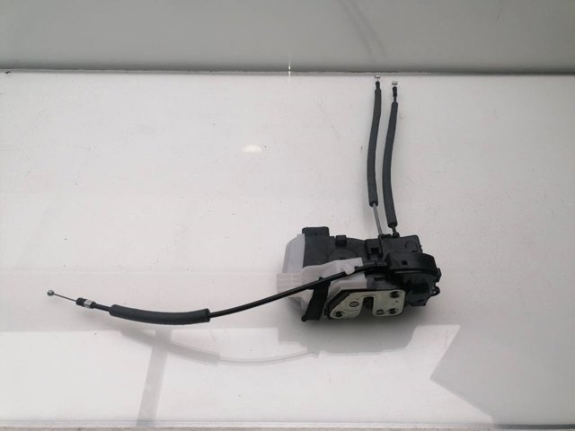 Zamek drzwi tylnych prawych 814202Y000 HYUNDAI