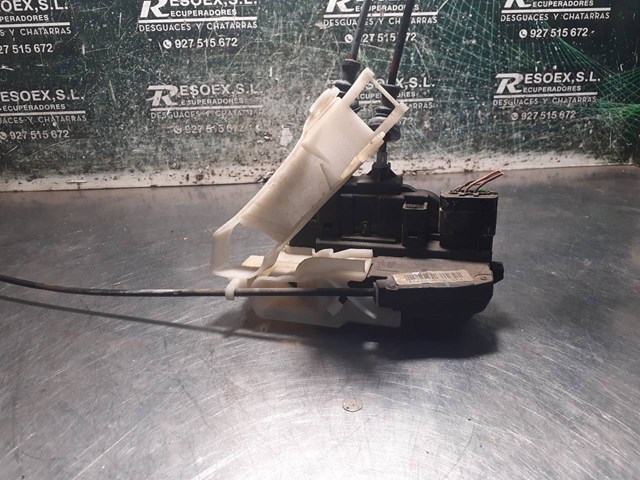 Zamek drzwi tylnych prawych Hyundai Sonata 5 NF