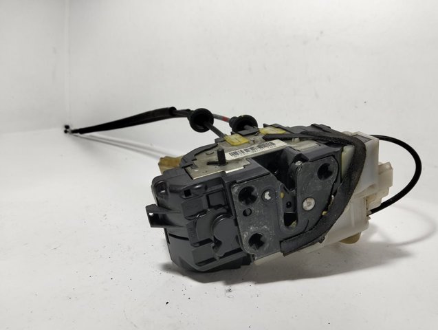 Zamek drzwi tylnych prawych Hyundai Sonata 5 NF