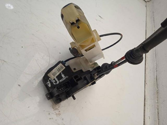 Zamek drzwi tylnych prawych Hyundai Sonata 5 NF