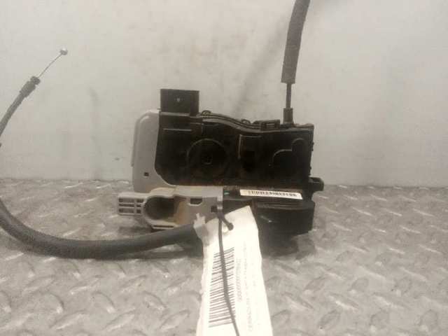 Zamek drzwi tylnych prawych 814203U000 HYUNDAI