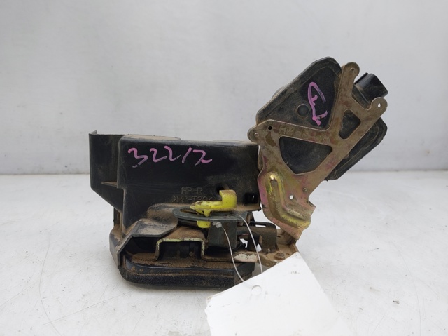 Zamek drzwi tylnych prawych 81420H1020 HYUNDAI
