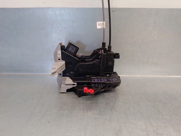 Zamek drzwi tylnych prawych 81420J9000 HYUNDAI