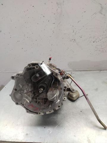 Mechaniczna skrzynia biegów w komplecie 8150070803 VAG