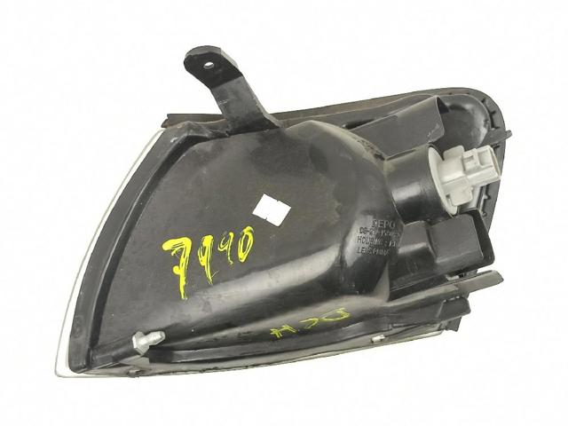 Kierunkowskaz prawy Toyota Carina T19