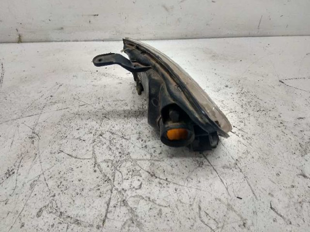 Kierunkowskaz prawy Toyota Carina T19