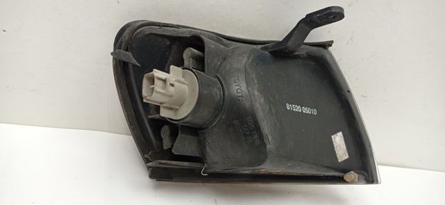 Kierunkowskaz lewy Toyota Carina T19