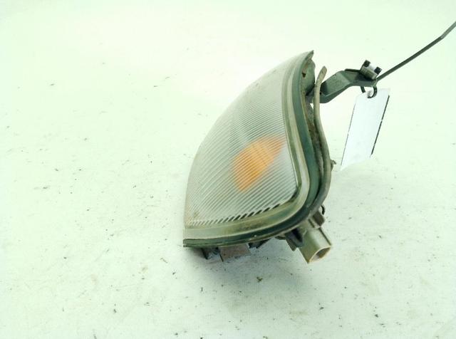 Kierunkowskaz lewy Toyota Carina T19