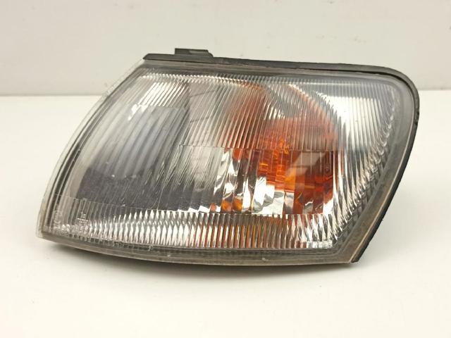 Kierunkowskaz lewy Toyota Carina T19