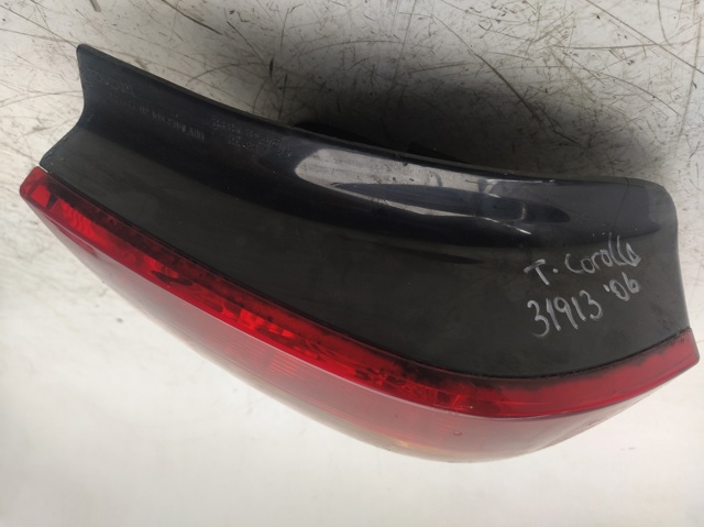 Lampa zespolona tylna prawa 8155002301 TOYOTA
