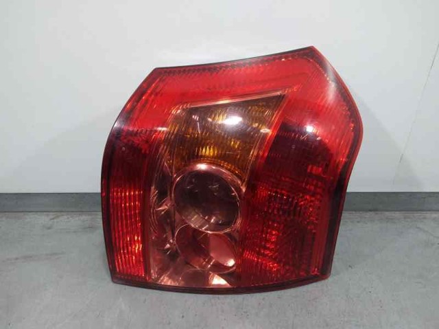 Lampa zespolona tylna prawa 8155002301 TOYOTA