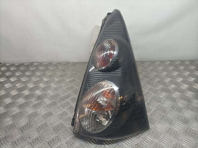 Lampa zespolona tylna prawa 815500H060 PEUGEOT