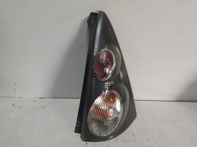 Lampa zespolona tylna prawa 815500H060 PEUGEOT