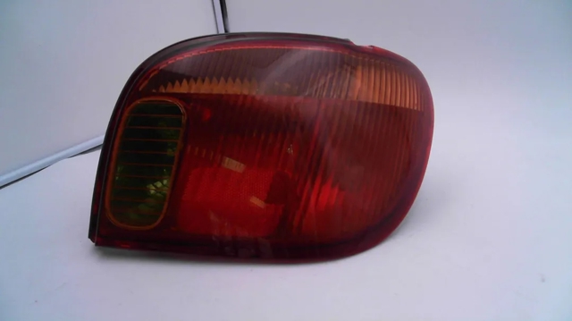 Lampa zespolona tylna prawa 815510D070 TOYOTA
