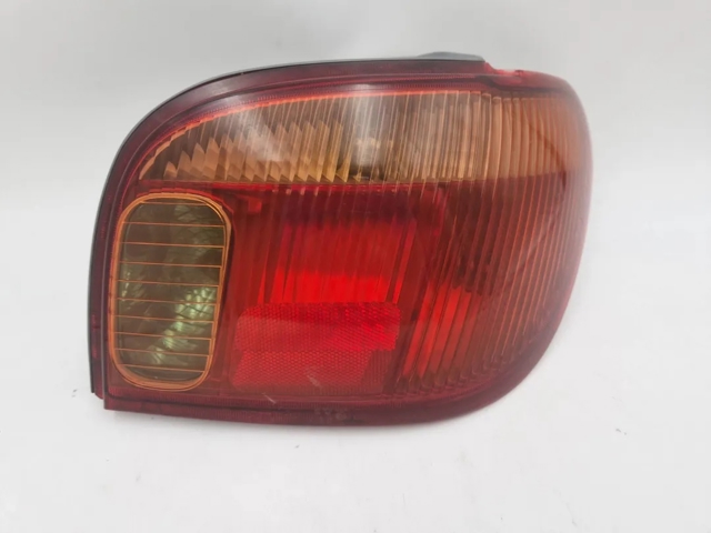 Lampa zespolona tylna prawa 815510D070 TOYOTA