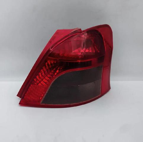 Lampa zespolona tylna prawa 815510D110 TOYOTA