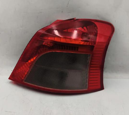 Lampa zespolona tylna prawa 815510D110 TOYOTA