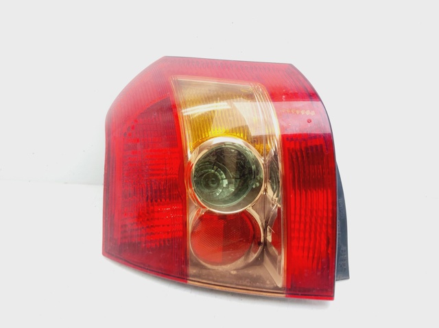 Lampa zespolona tylna lewa 8156002300 TOYOTA